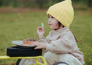 Stop Emotional Eating: Quick Tips That Work